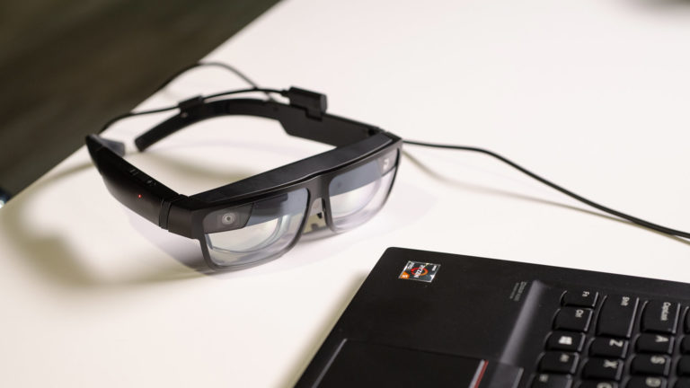 ThinkReality A3 los lentes inteligentes de Lenovo que mejoran la productividad en la oficina